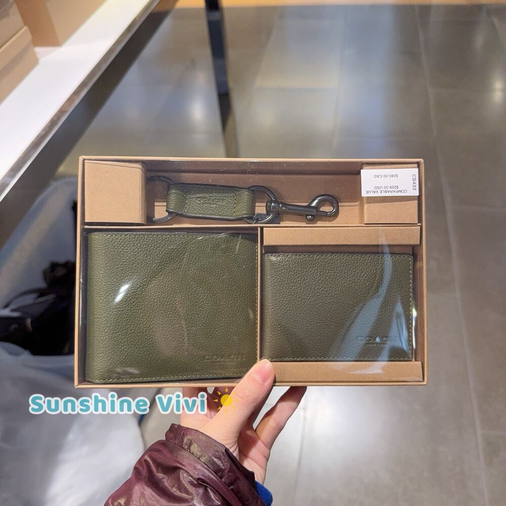 NWT Coach Boxed 3 In 1 Bifold Wallet Set With Key Fob Leather CS433 Olive